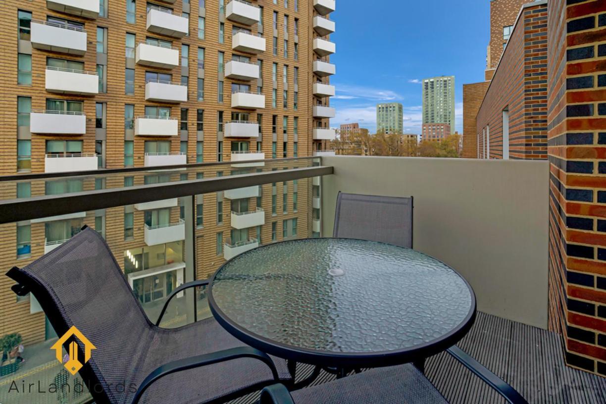 Exclusive 2 Bedroom Flat In Bromley By Bow Appartamento